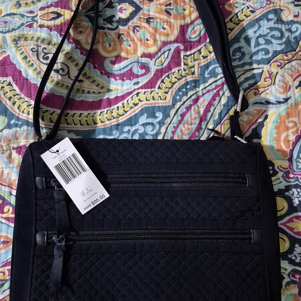 Elegant Navy Blue Quilted Shoulder Bag